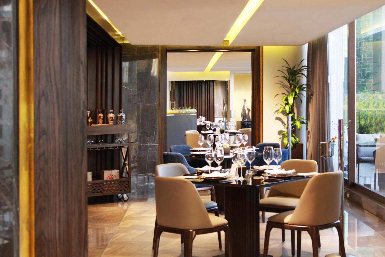 เฟียสตา อเมริกานา เรฟอร์มา Hotel เม็กซิโกซิตี้ ภายนอก รูปภาพ The restaurant