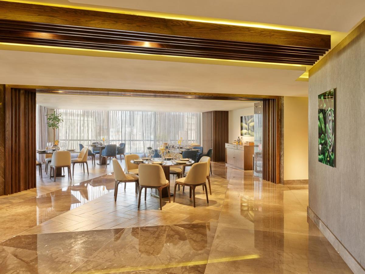 เฟียสตา อเมริกานา เรฟอร์มา Hotel เม็กซิโกซิตี้ ภายนอก รูปภาพ The Club Lounge at the hotel